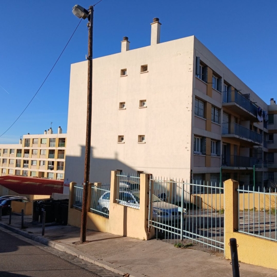  Annonces MARSEILLE 14EME : Apartment | MARSEILLE (13014) | 58 m2 | 105 000 € 