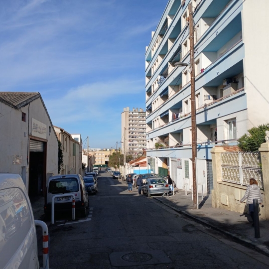  Annonces MARSEILLE 14EME : Appartement | MARSEILLE (13014) | 75 m2 | 129 000 € 