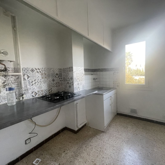  Annonces MARSEILLE 14EME : Apartment | MARSEILLE (13014) | 40 m2 | 76 000 € 