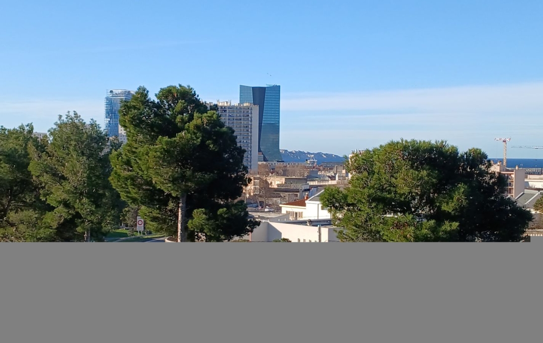 Annonces MARSEILLE 14EME : Apartment | MARSEILLE (13014) | 58 m2 | 105 000 € 