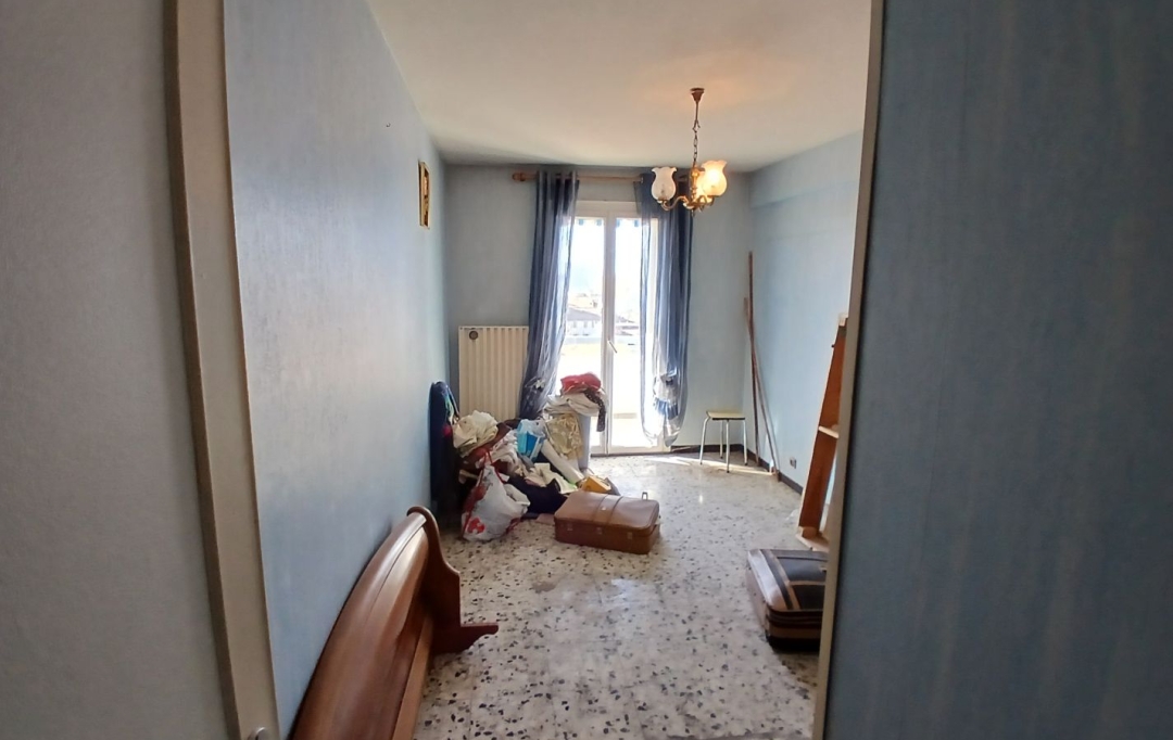 Annonces MARSEILLE 14EME : Appartement | MARSEILLE (13014) | 75 m2 | 129 000 € 