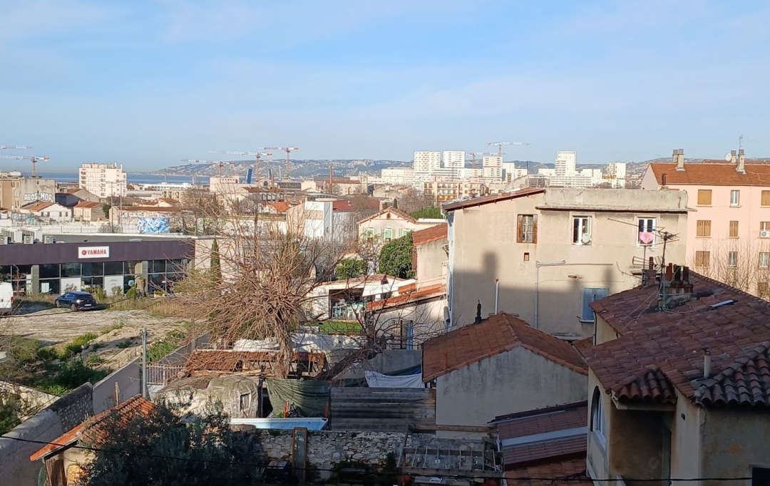 Annonces MARSEILLE 14EME : Appartement | MARSEILLE (13014) | 76 m2 | 106 000 € 